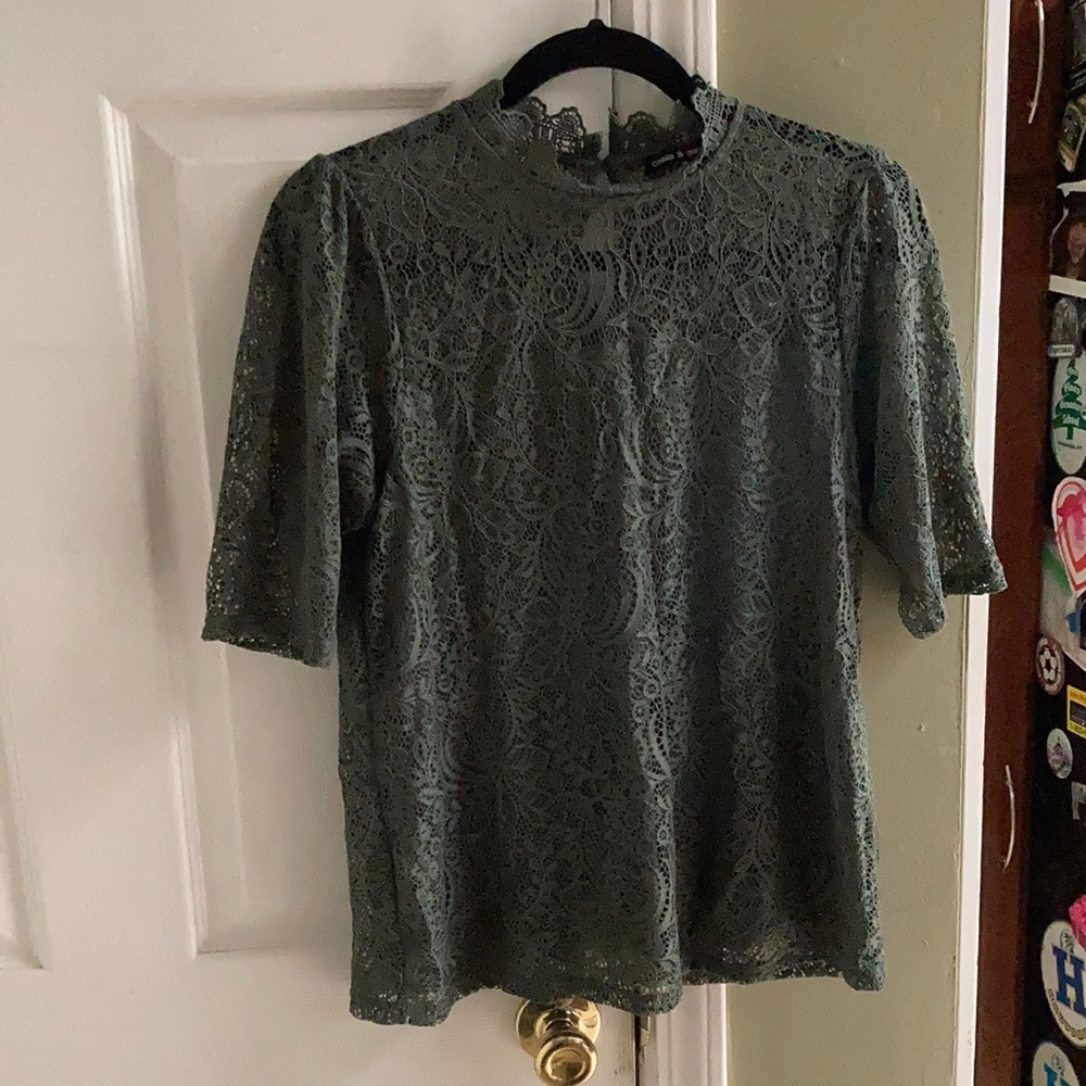 Elbow length Lace Olive Green Top